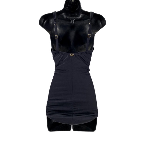 New with tags Jantzen Glamour Maillot Cap-Sleeve One-Piece Swimsuit Black 22W - Picture 16 of 16